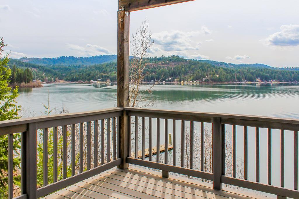 Отель Beautiful Lake Coeur D'Alene Cabin On The Bay Mica Экстерьер фото